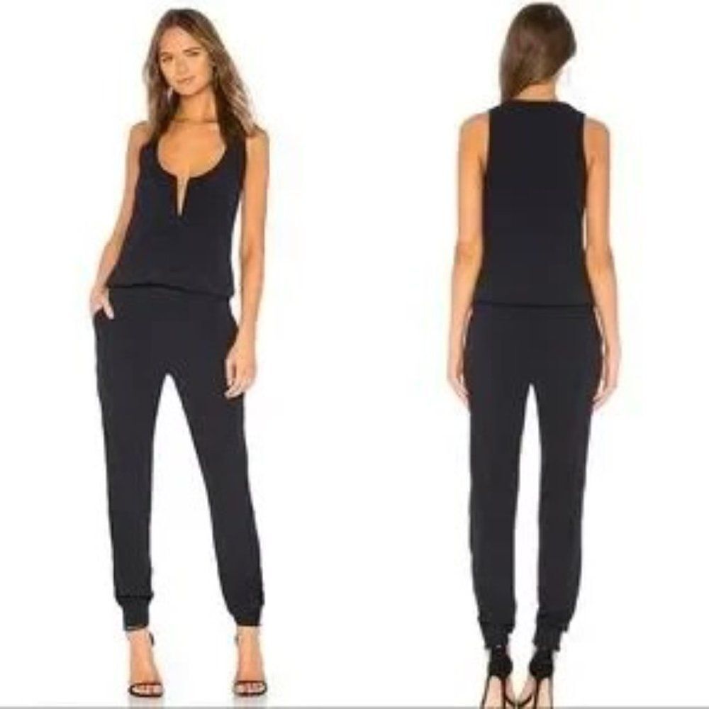 Monrow Navy Crepe Sleeveless Jumpsuit Size Medium - Excellent Condition!